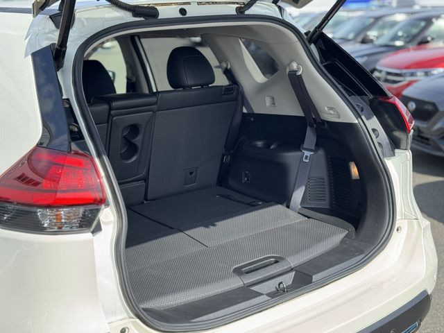 NISSAN X-TRAIL 2WD 2019 Image 31