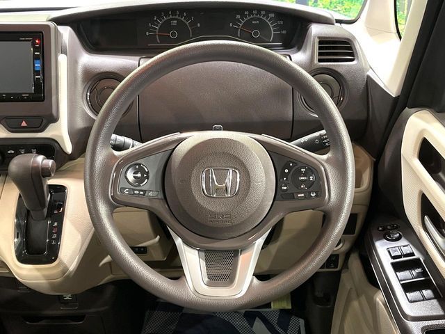 HONDA N BOX 2019 Image 31