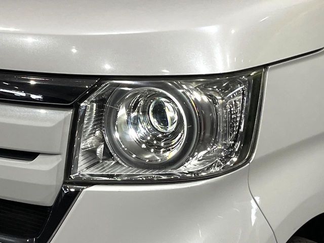 HONDA N BOX 2019 Image 31