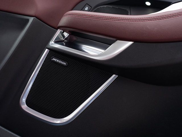 JAGUAR E-PACE 2023 Image 31