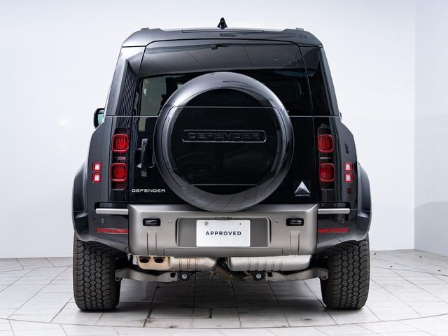 ROVER DEFENDER 2025 Image 31