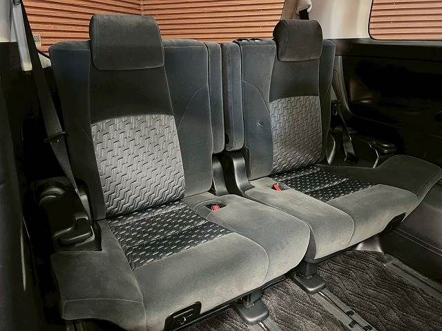 TOYOTA ALPHARD 2016 Image 31