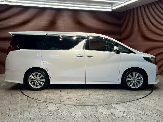 TOYOTA ALPHARD 2016 Image 31