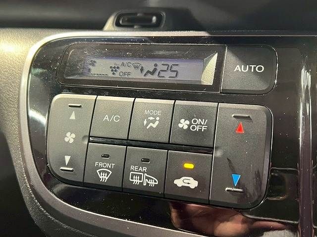 HONDA N BOX CUSTOM 2017 Image 31