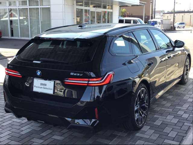 BMW 5SERIES TOURING 2024 Image 31