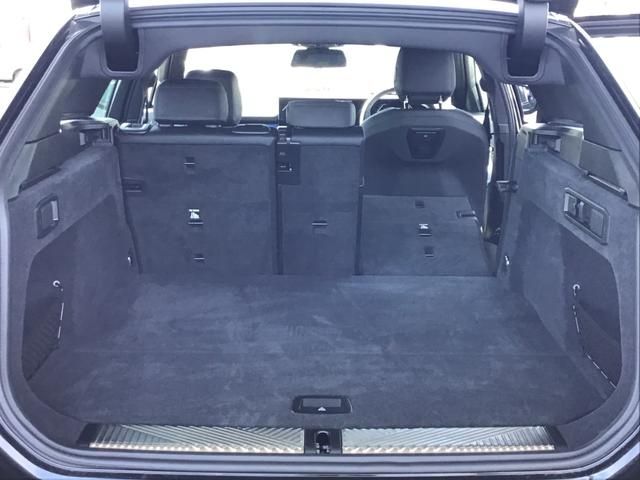 BMW 5SERIES TOURING 2024 Image 31