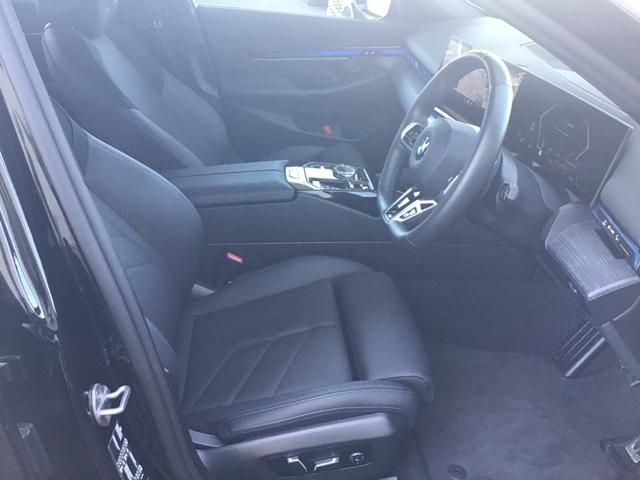 BMW 5SERIES TOURING 2024 Image 31