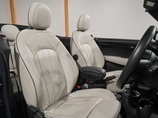 BMW MINI COOPER OPEN 2018 Image 31