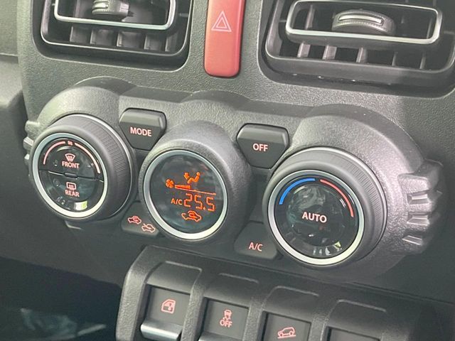 SUZUKI JIMNY NOMADE 2026 Image 31