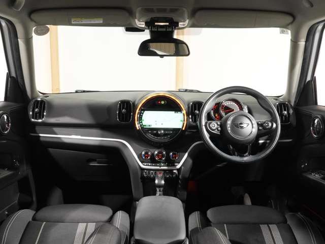 BMW MINI COOPER SD C 2018 Image 31