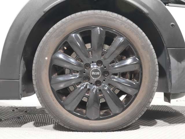 BMW MINI COOPER SD C 2018 Image 31