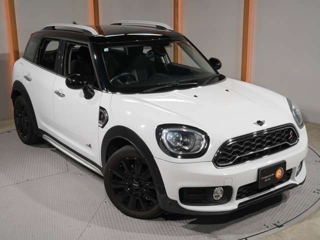 BMW MINI COOPER SD C 2018 Image 31
