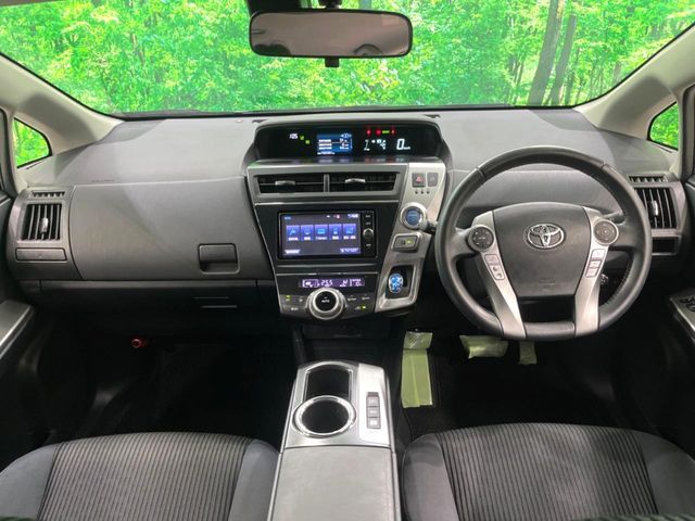 TOYOTA PRIUS ALPHA 2016 Image 31