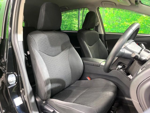 TOYOTA PRIUS ALPHA 2016 Image 31