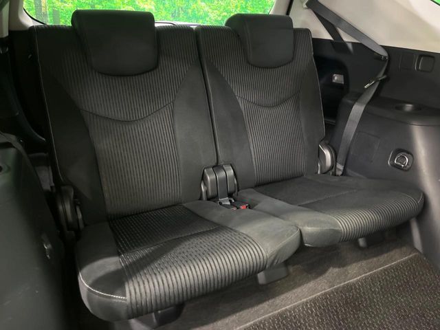 TOYOTA PRIUS ALPHA 2016 Image 31