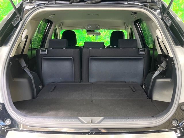 TOYOTA PRIUS ALPHA 2016 Image 31