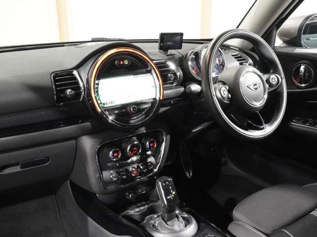 BMW MINI COOPER S CLUBMA 2019 Image 31