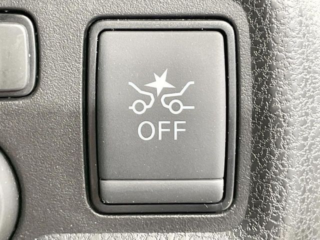 NISSAN NOTE 2017 Image 31