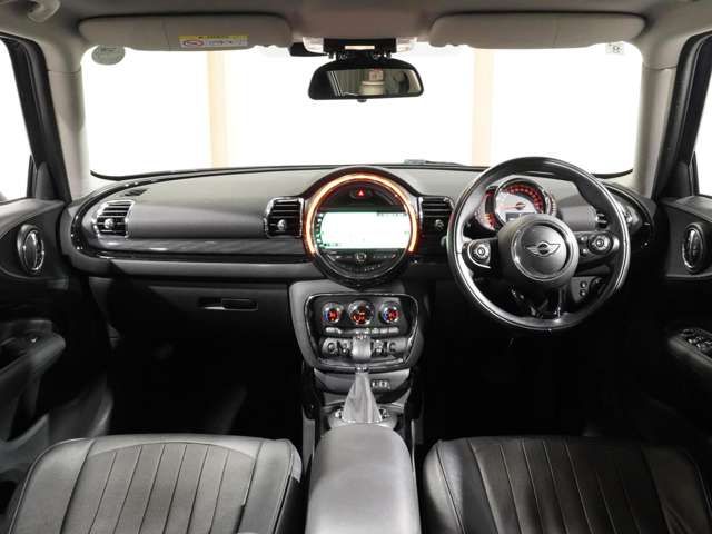 BMW MINI COOPER D CL 2017 Image 31