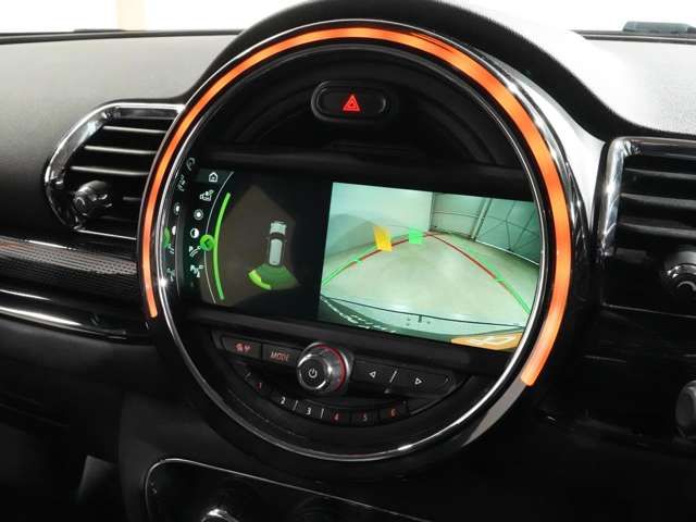 BMW MINI COOPER D CL 2017 Image 31