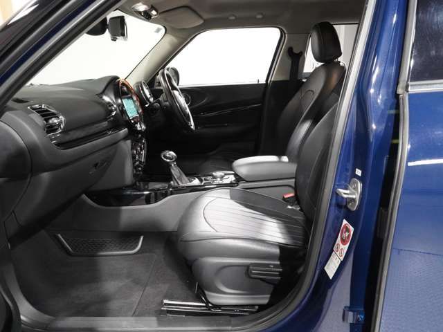 BMW MINI COOPER D CL 2017 Image 31