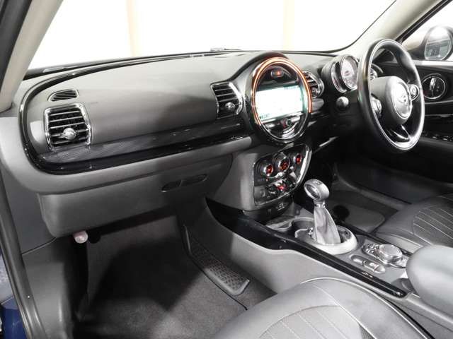 BMW MINI COOPER D CL 2017 Image 31