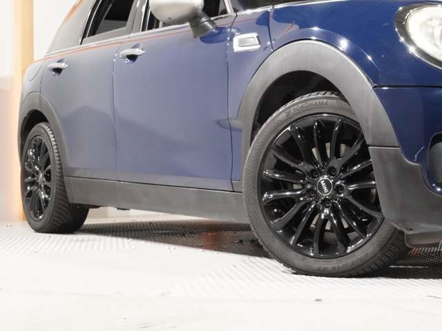 BMW MINI COOPER D CL 2017 Image 31