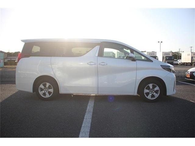 TOYOTA ALPHARD 4WD 2023 Image 31