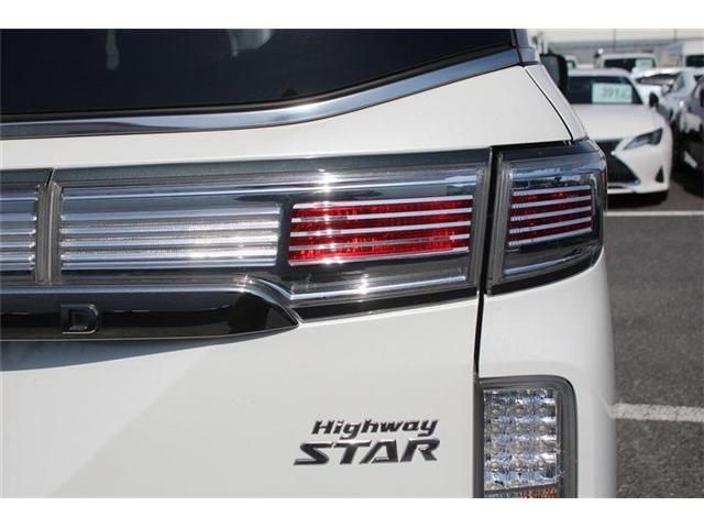 NISSAN ELGRAND 2024 Image 31