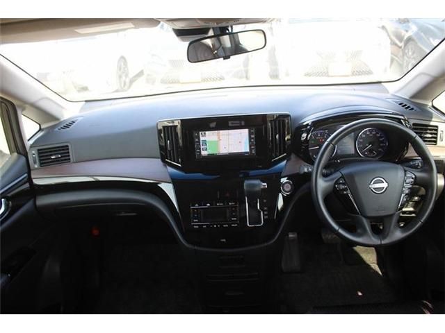 NISSAN ELGRAND 2024 Image 31