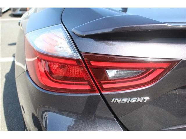 HONDA INSIGHT SEDAN 2019 Image 31