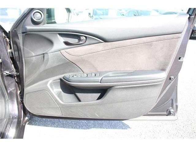 HONDA INSIGHT SEDAN 2019 Image 31