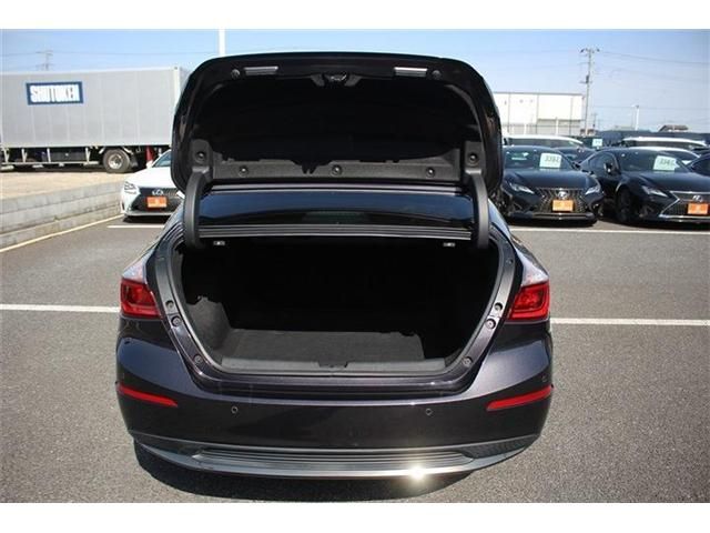 HONDA INSIGHT SEDAN 2019 Image 31