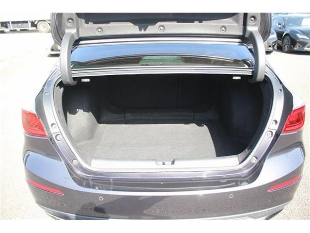 HONDA INSIGHT SEDAN 2019 Image 31