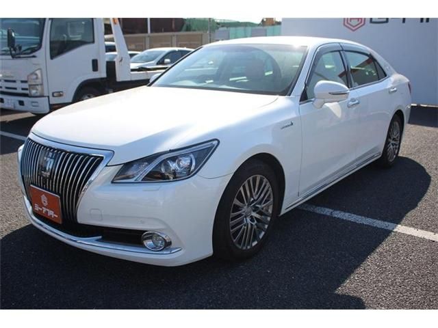 TOYOTA CROWN MAJESTA HYBRID 2014 Image 31