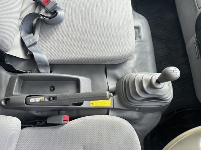 TOYOTA TOYOACE 2011 Image 31