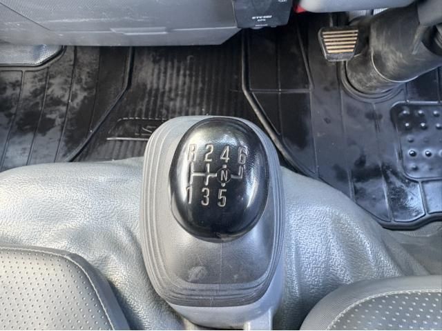 ISUZU ELF 2019 Image 31