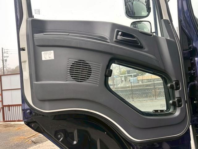 ISUZU GIGA 2016 Image 31