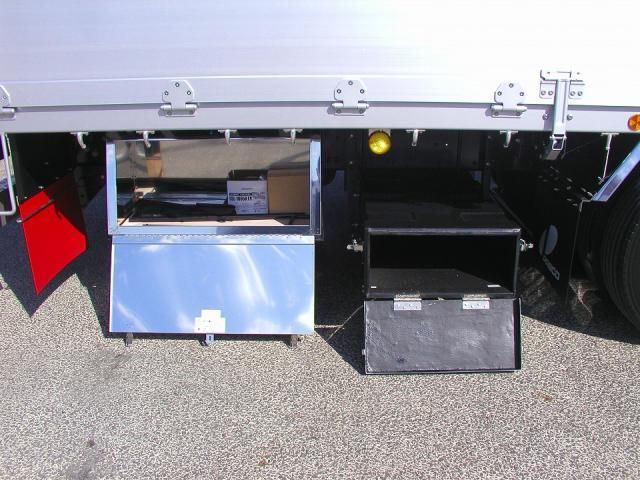 MITSUBISHI FUSOU SUPER GREAT 2025 Image 31