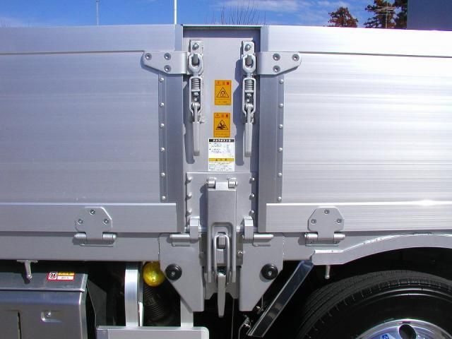 MITSUBISHI FUSOU SUPER GREAT 2025 Image 31