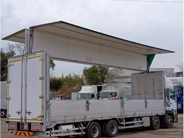 NISSAN DIESEL QUON 2018 Image 31