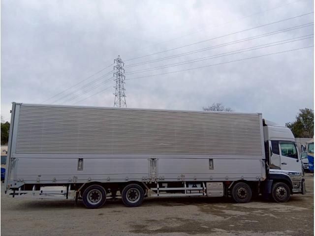 NISSAN DIESEL QUON 2018 Image 31