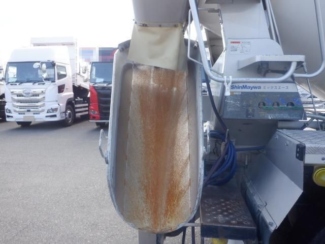 ISUZU GIGA 2019 Image 31