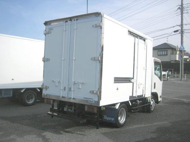 ISUZU ELF 2016 Image 31