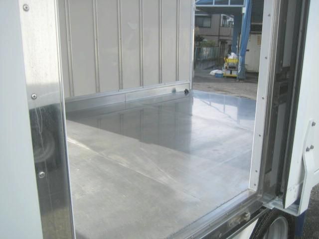 ISUZU ELF 2016 Image 31