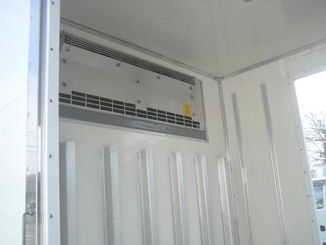 ISUZU ELF 2016 Image 31