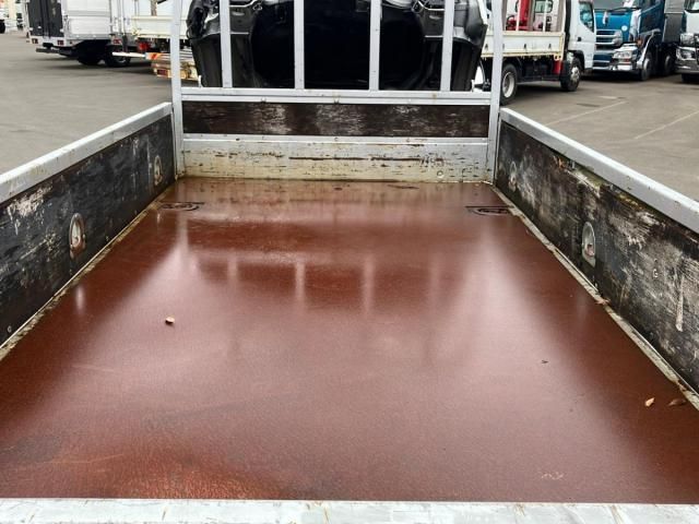 HINO DUTRO 2012 Image 31