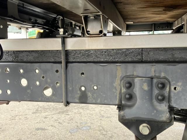 HINO DUTRO 2012 Image 31