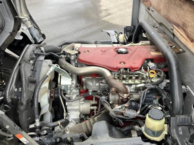 HINO DUTRO 2012 Image 31