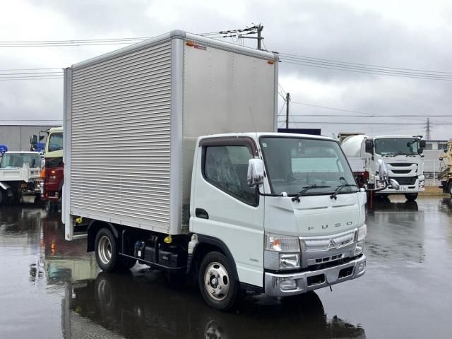 MITSUBISHI CANTER 2019 Image 31